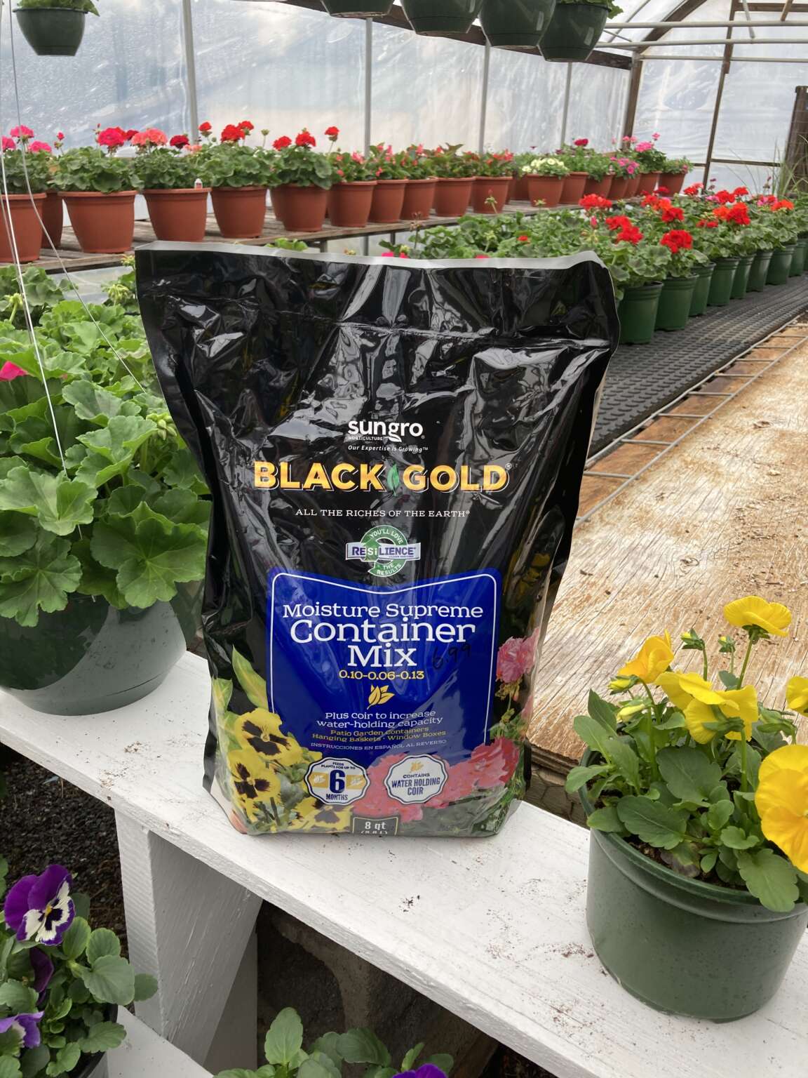 Bag Potting Soils / Mulches Gary's Garden Center